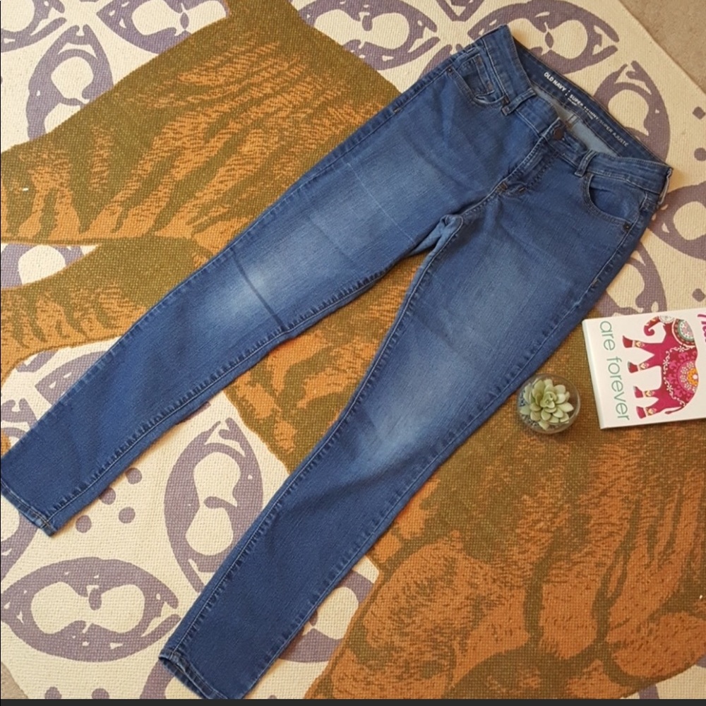 Old Navy Skinny Jeans - Picture 4 of 5